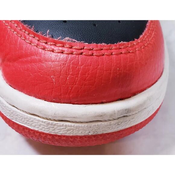 Nike Air Jordan 1 Retro High Rare Air Max Youth Sz. 5.5 Red & Black 705300-800 - Picture 12 of 16